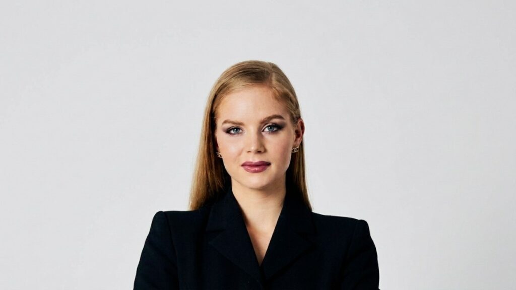 Olivia Cox