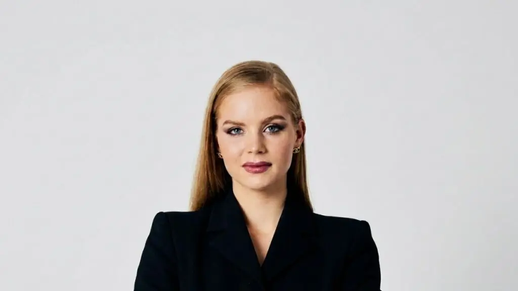 Olivia Cox